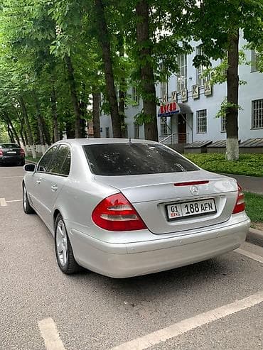 серая 2: Mercedes-Benz E-Class: 2002 г., 2.4 л, Автомат, Бензин, Седан — 10
