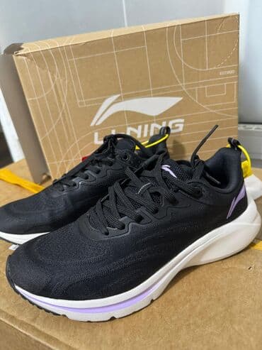 Кроссовки Li-Ning (черные с фиолетовым акцентом) - Назначение: бег