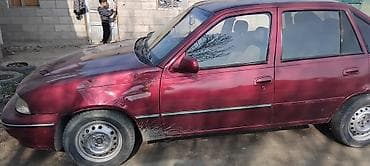 Daewoo Nexia: 2008 г., 1.5 л, Механика, Бензин, Седан