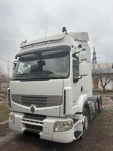 matiz 2008: Тягач, Renault, 2011 г. — 1