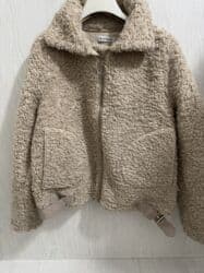 куртки тедди: Тедди-куртка из мягкого «овечьего» фактурного материала (шерпа/букле) — 1