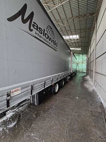 рено 460: Тягач, Renault, 2018 г., Тентованный — 5