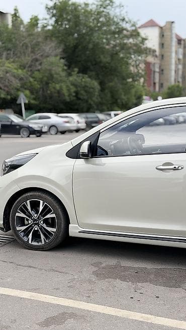 mini cuper: Kia Picanto: 2023 г., 1 л, Автомат, Бензин, Хэтчбэк — 7