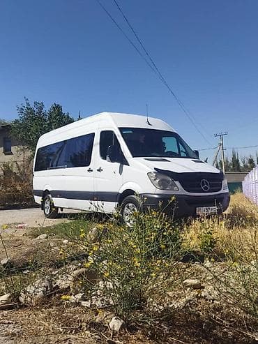 минивэн 7 мест аренда: Mercedes-Benz Sprinter (длинная база, высокий потолок), пассажирский — 4