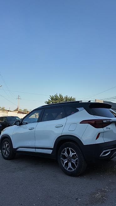 Продажа авто: Kia Seltos: 2021 г., Кроссовер — 5
