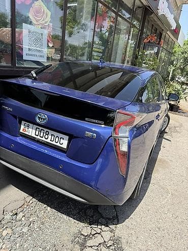 highlander 2012: Toyota Prius: 2016 г., 1.8 л, Автомат, Гибрид, Хэтчбэк — 5