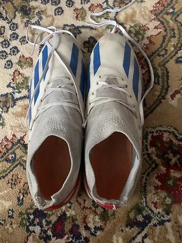 Футбольные бутсы Adidas (сороконожки/копы для натурального газона)