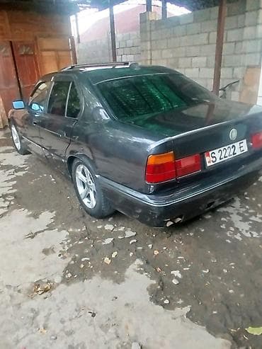 е34 34: BMW 5 series: 1992 г., 2 л, Механика, Бензин, Седан — 5