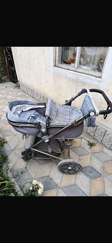Продается коляска в хорошем состоянии за 3тыс сомов брали за 10000тыс lalafo.kg да Продается коляска в хорошем состоянии за 3тыс сомов брали за 10000тыс
