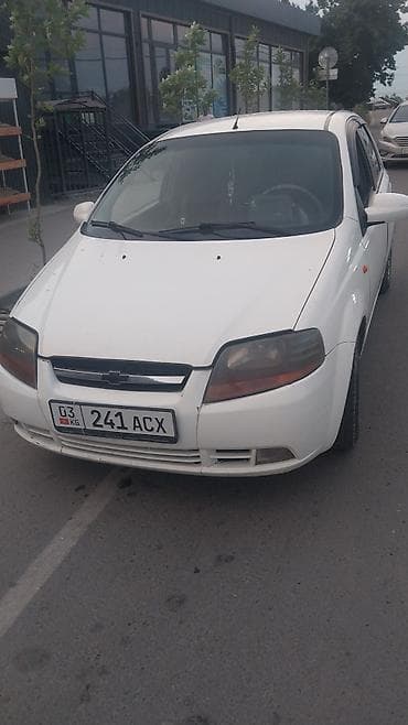 Транспорт: Chevrolet Aveo: 2005 г., Механика, Бензин, Хэтчбэк — 1