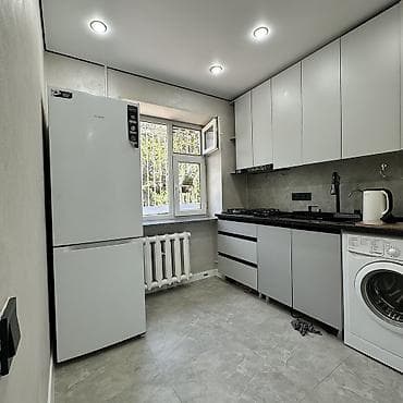 Квартиры: 2 комнаты, 41 м², Хрущевка, 1 этаж, Евроремонт — 8
