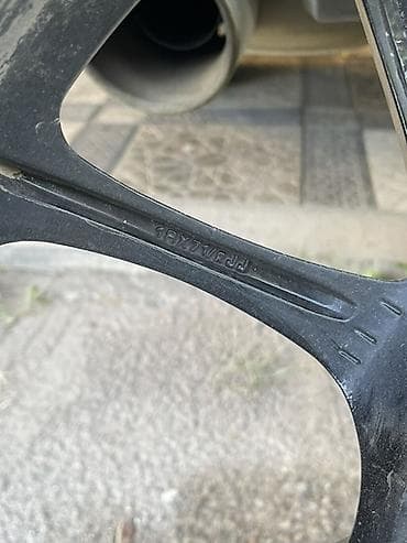 Диски: Диски R 18 Toyota, Комплект, отверстий - 5, Новый — 2