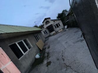 Сниму дом: 120 м², 4 комнаты, Бронированные двери, Парковка, Забор, огорожен — 1