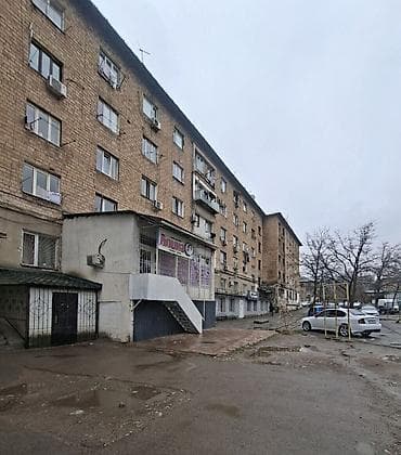 возле дороги: 16 м², С мебелью — 6