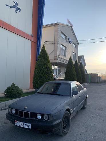 bmb m5: BMW 5 series: 1992 г., 2 л, Ручные, Бензин, Седан — 9