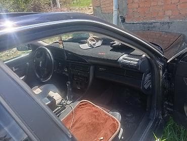 молдинг ауди с4: Audi 100: 1995 г., 2.3 л, Механика, Седан — 1