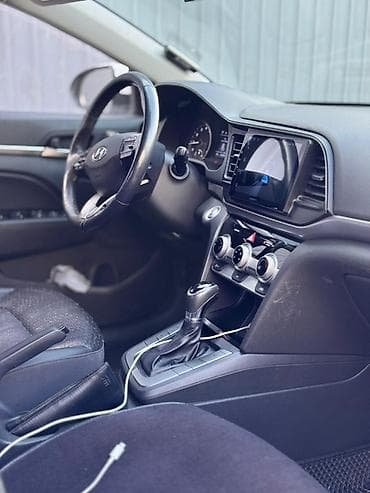 corolla e150: Hyundai Avante: 2019 г., 1.6 л, Робот, Бензин, Седан — 9