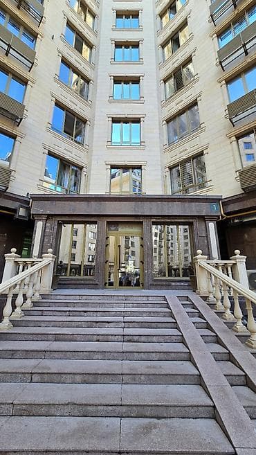 маладежный квартал делюр квартира: 3 комнаты, 121 м², Элитка, 7 этаж, Дизайнерский ремонт — 2