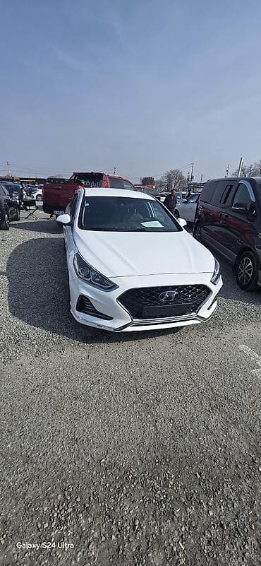 Hyundai: Hyundai Sonata: 2022 г., 2 л, Автомат, Бензин, Седан — 1