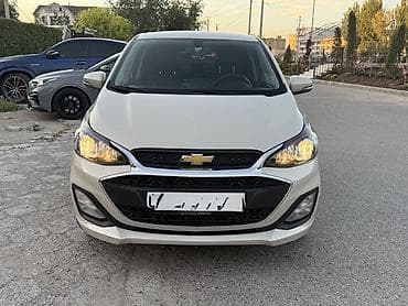 самая дешевая машина: Chevrolet Spark: 2020 г., 0.1 л, Автомат, Бензин, Хэтчбэк — 1