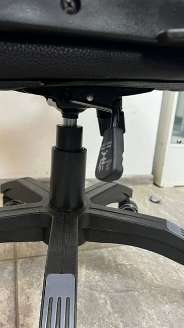 купить игровое кресло в бишкеке: Кресло для компьютера, Кресло для офиса, руководителя, Офисное кресло — 4