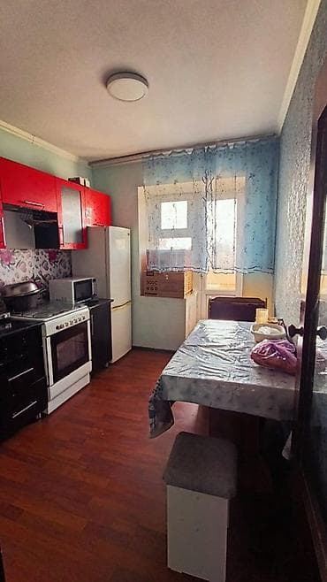 квартира с панорамными окнами: 3 комнаты, 70 м², 4 этаж, Евроремонт — 4