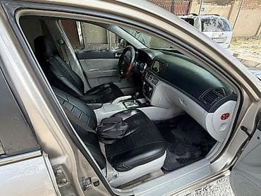 Hyundai Sonata: 2006 г., 2.4 л, Автомат, Газ, Седан — 6