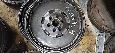 golf: Маховик Volkswagen 2000 г., Б/у, Оригинал — 1