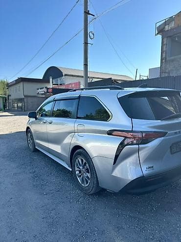 Унаа сатуу: Toyota Sienna: 2021 г., 2.5 л, Автомат, Гибрид, Вэн/Минивэн — 3