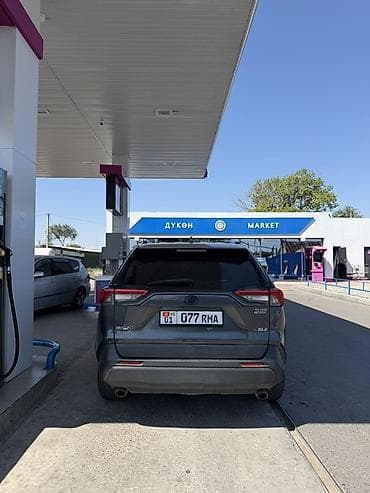 спойдер: Toyota RAV4: 2019 г., 2.5 л, Автомат, Бензин, Кроссовер — 4