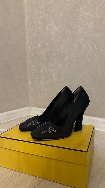 fendi: Туфли, 37.5, Fendi, Новый, цвет - Черный, Самовывоз — 3