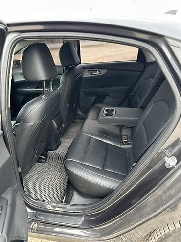 Транспорт: Kia K3: 2020 г., 1.6 л, Вариатор, Бензин, Седан — 7