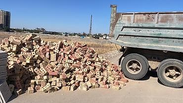 цена кирпич: Пустотелый, дырчатый, Жженый кирпич, Полублок, 250×120×88 — 9