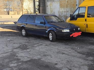 Volkswagen Passat Variant: 1991 г., 1.8 л, Механика, Бензин, Универсал