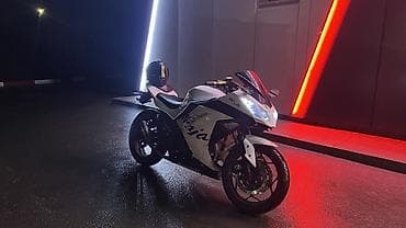 мотоцик: Спортбайк Kawasaki, 250 куб. см, Бензин, Взрослый, Б/у — 3