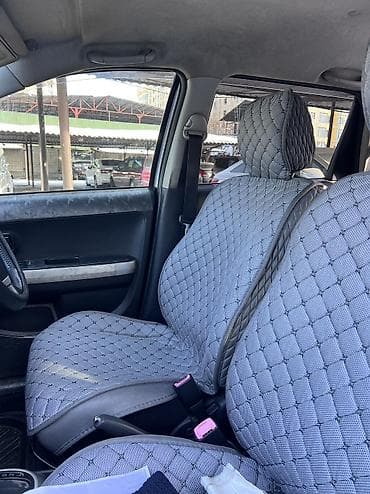 tayota ist: Toyota ist: 2006 г., Бензин, Хэтчбэк — 7