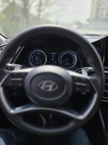 rav4 2021: Hyundai Sonata: 2020 г., 2 л, Автомат, Бензин, Седан — 9