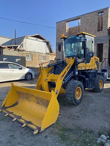 motion design: Услуги мини-погрузчика (Ак-Ордо) - Фронтальный мини-погрузчик Japan — 2