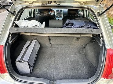 toyota auris: Toyota Auris: 2008 г., 1.6 л, Робот, Бензин, Хэтчбэк — 10