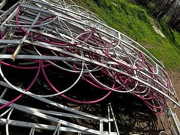 4 pot: Заборы металлические, 2 вида. Есть тяжелый забор с Толстого металла — 6