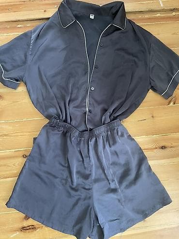 пижама шелковая: Пижама, Полиэстер, Япония, На пуговицах, L — 1