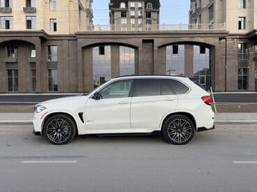 срочно продаю в связи с переездом: BMW X5: 2015 г., 4.4 л, Типтроник, Бензин, Жол тандабас — 3