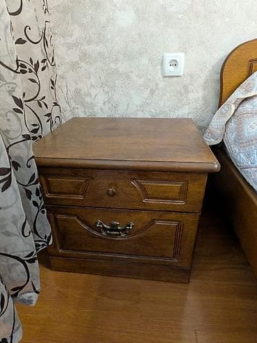 коридор: Спальный гарнитур, Б/у, Двуспальная кровать, Шкаф, Комод, Россия, Дерево, Самовывоз, Платная доставка, цвет - Коричневый — 4