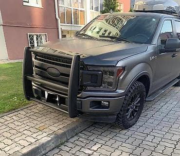 Решетка радиатора Ford Новый — 1