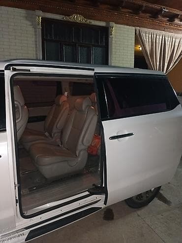 Транспорт: Kia Carnival: 2017 г., 2.2 л, Автомат, Дизель, Лимузин — 8
