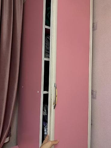 мебел бу бишкек: Детский мебельный комплекс у окна: письменный стол + две высокие — 5