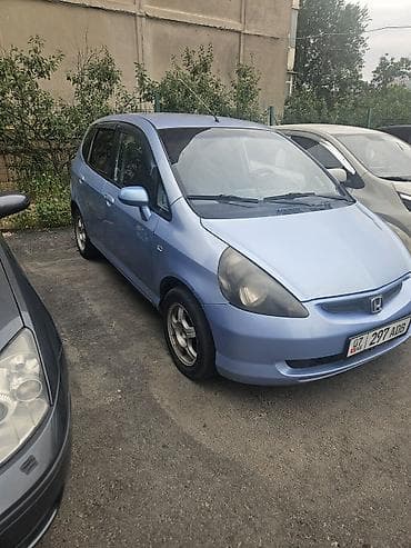Продажа авто: Honda Fit: 2003 г., Автомат, Хэтчбэк — 2