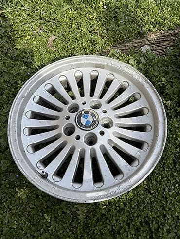 шинен москвич: Куйма Дисктер R 16 BMW, 1 даана, тешиктери - 5, Колдонулган — 2