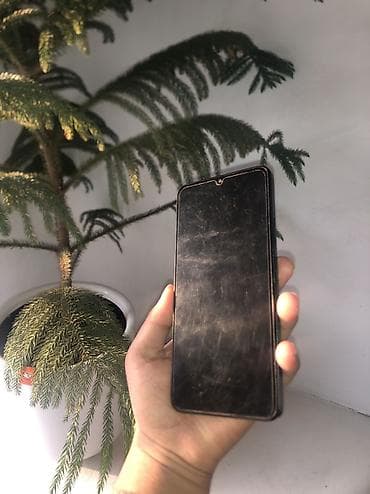 садор титан: Redmi, Redmi 13C, Б/у, 256 ГБ, цвет - Черный, 2 SIM — 2