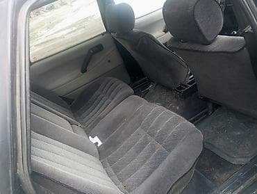 Volkswagen: Volkswagen Passat: 1991 г., 1.8 л, Бензин, Седан — 3